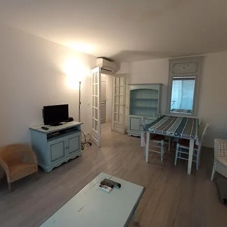 T2 Confortable A Avec Climatisation Et Wifi - Fr-1-338-598 Apartment *