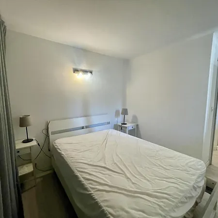 T2 Confortable A Avec Climatisation Et Wifi - Fr-1-338-598 Apartment *